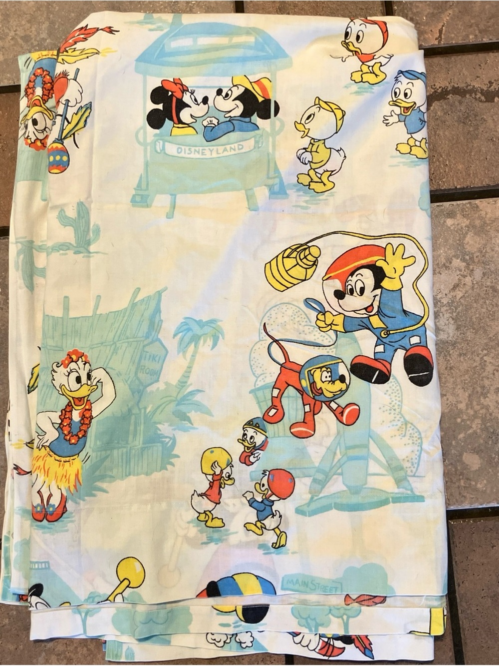 Vintage Disneyland Pacific Frontierland Mickey band Flat Top Sheet Full Bed